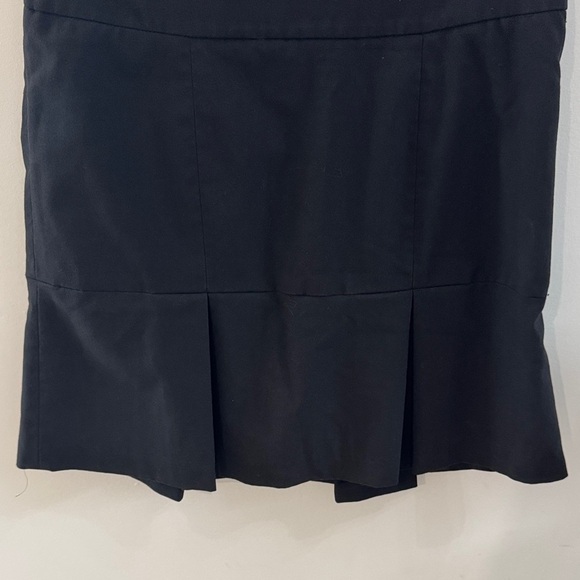 Dynamite Elegant Black Mini Skirt - Picture 2 of 6